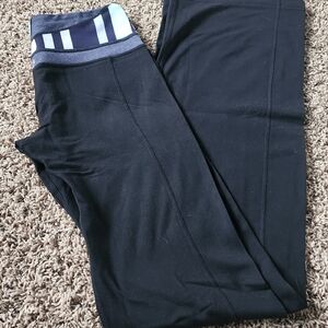 LuluLemon flare leggings. Super comfy & flattering